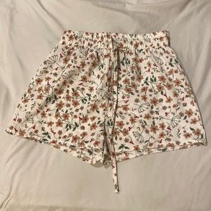 Floral shorts elastic waist adjustable drawstring